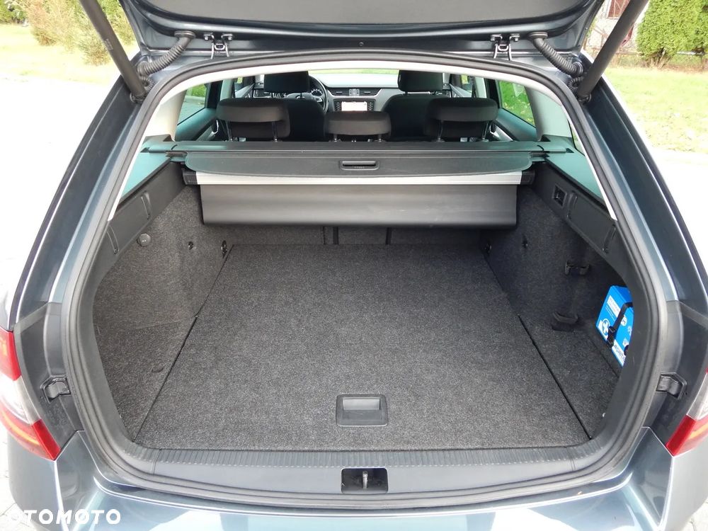 Skoda Octavia 2.0 TDI (Green tec) 4x4 Ambition - 16