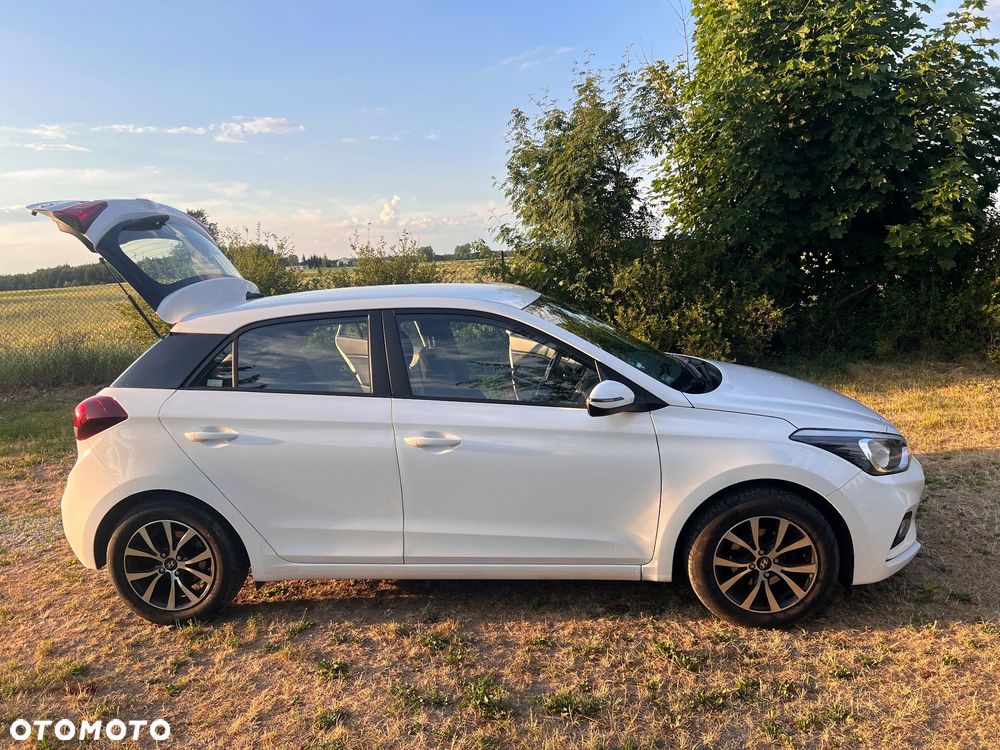 Hyundai i20 1.2 Comfort - 8