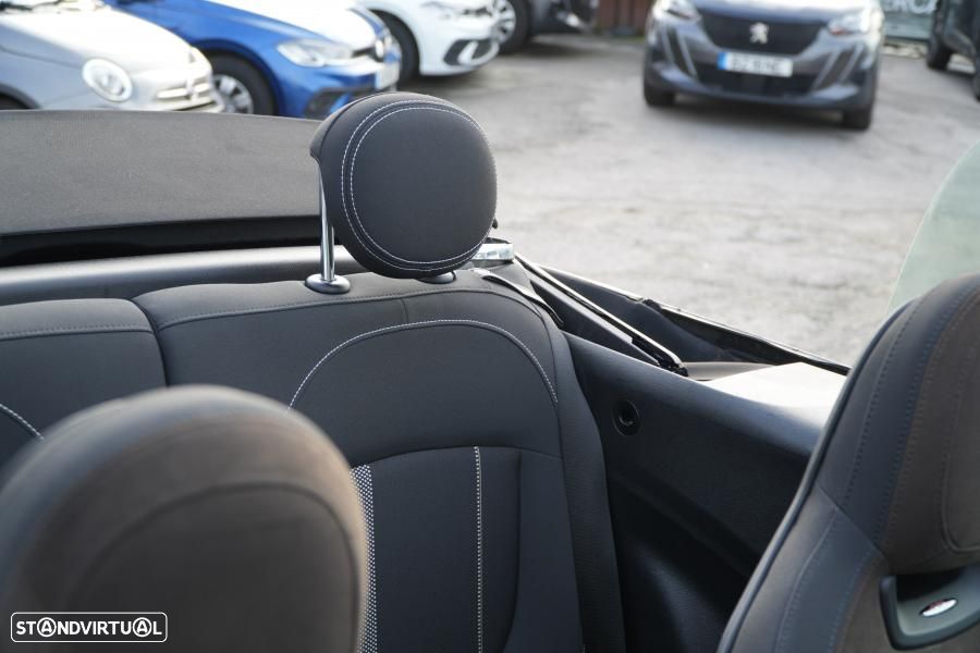 MINI Cabrio Cooper Premium Plus JCW Auto - 12