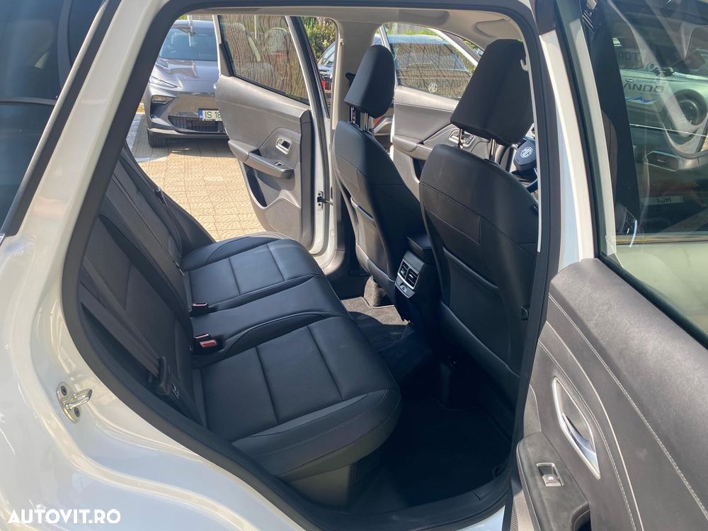 MG ZS HEV 1.5 GSI AT Exclusive - 21