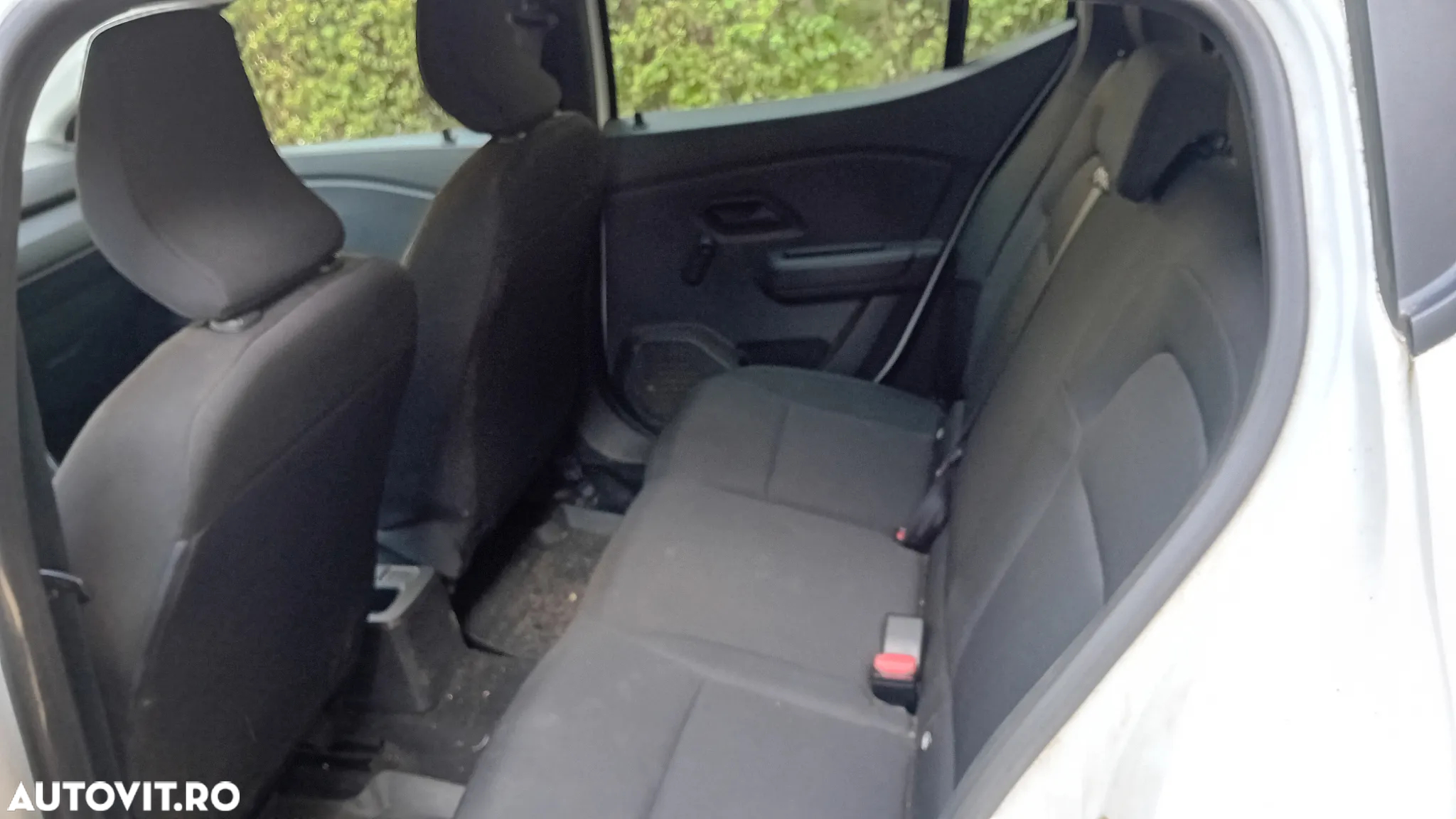 Dacia Sandero - 4