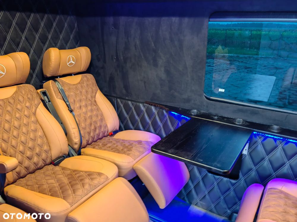 Mercedes-Benz Sprinter - 3