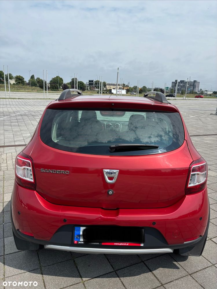 Dacia Sandero TCe 90 Celebration - 8