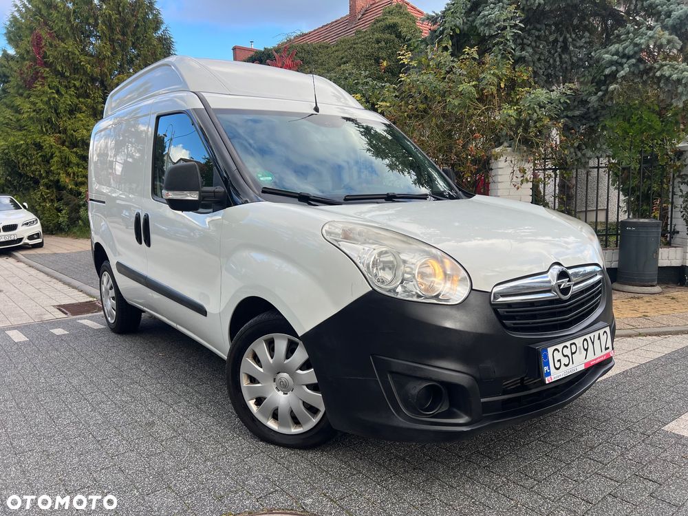 Opel Combo - 12