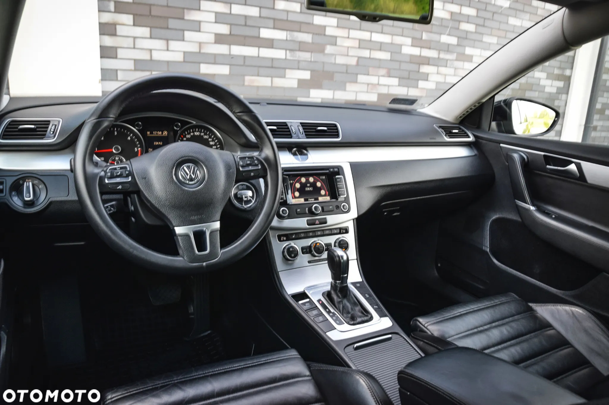 Volkswagen Passat 2.0 TDI Highline DSG - 31
