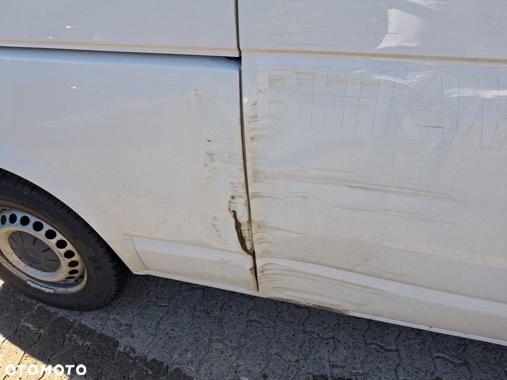 Volkswagen Transporter - 4