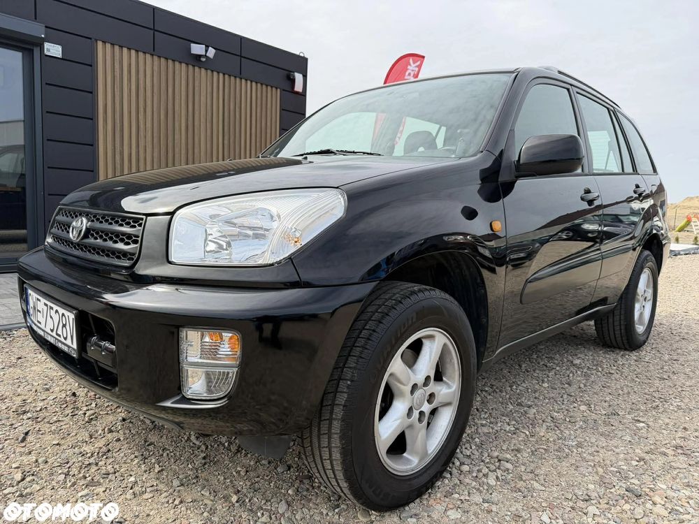 Toyota RAV4 1.8 VVT-i 4x2 - 2