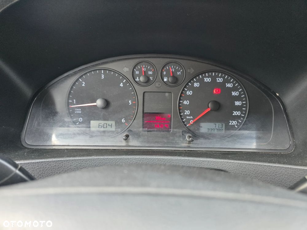 Volkswagen Transporter L1H1 Mixt - 17