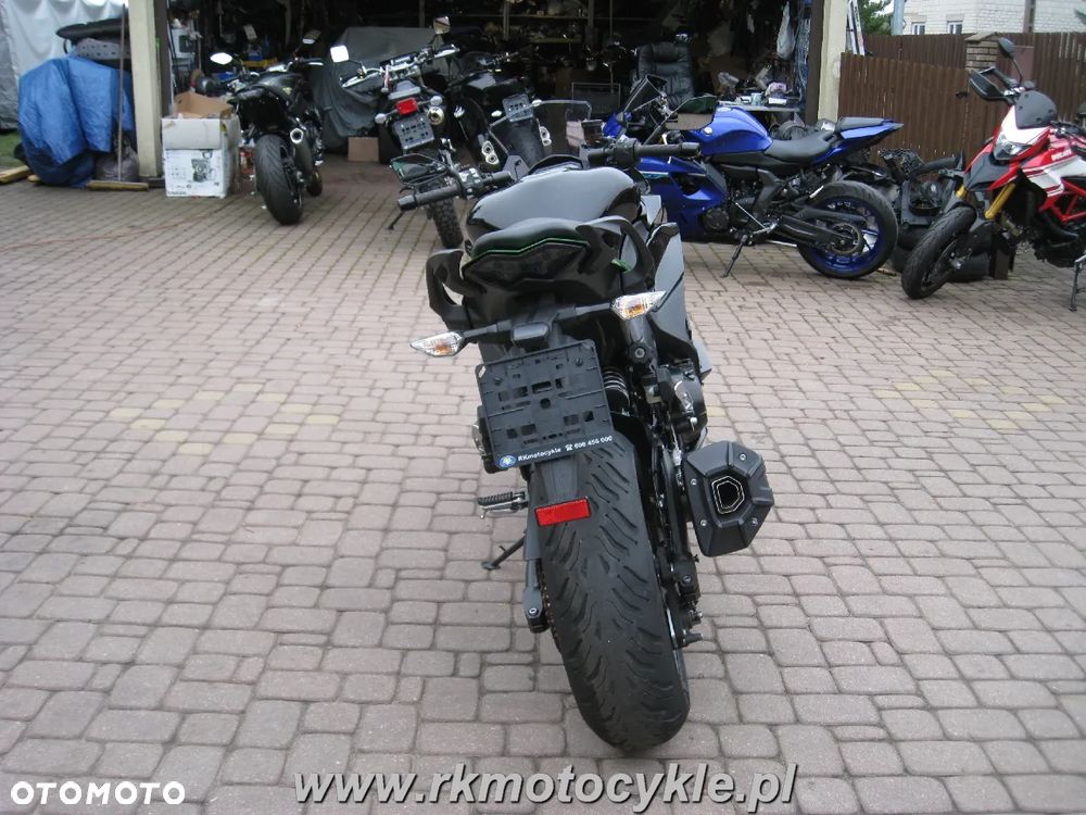 Kawasaki Ninja 1000 SX - 4
