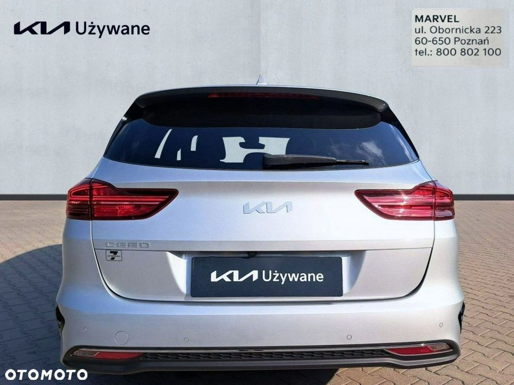 Kia Ceed - 4