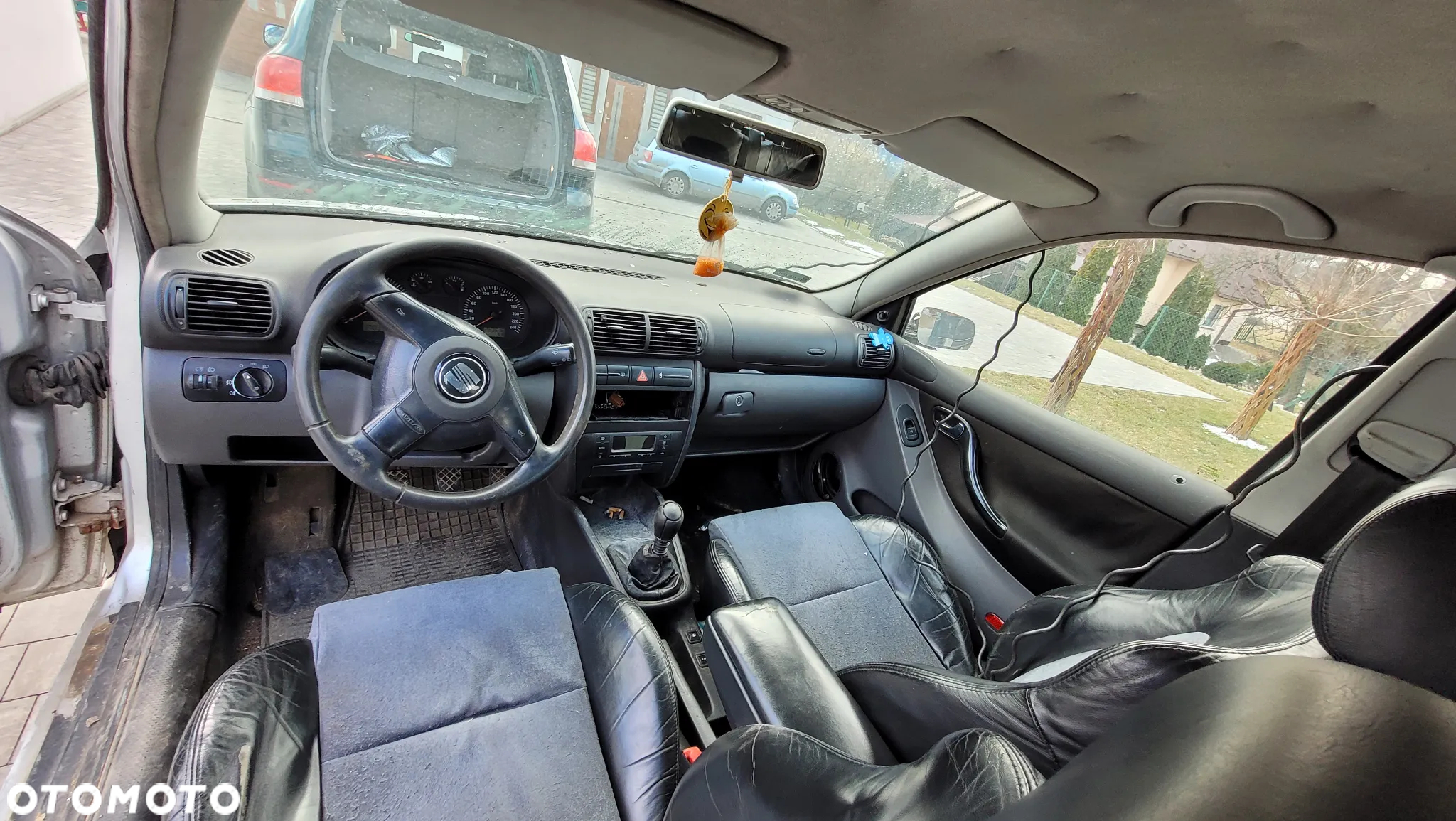 800ZŁ fotele półskóra alcantara GOLF, BORA, LEON, TOLEDO OCTAVIA I, A3 - 4