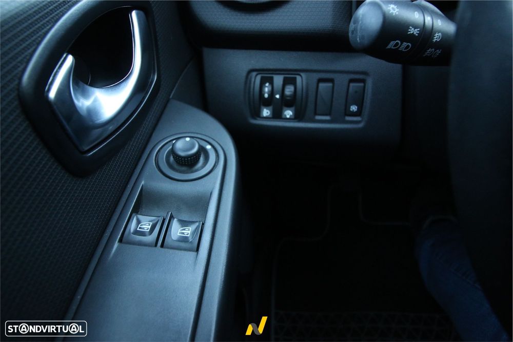 Renault Clio 0.9 TCE Limited - 14