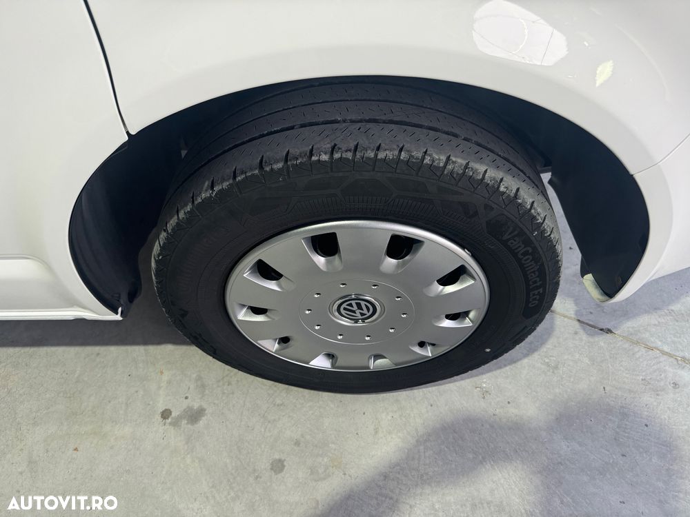 Volkswagen Caravelle - 30