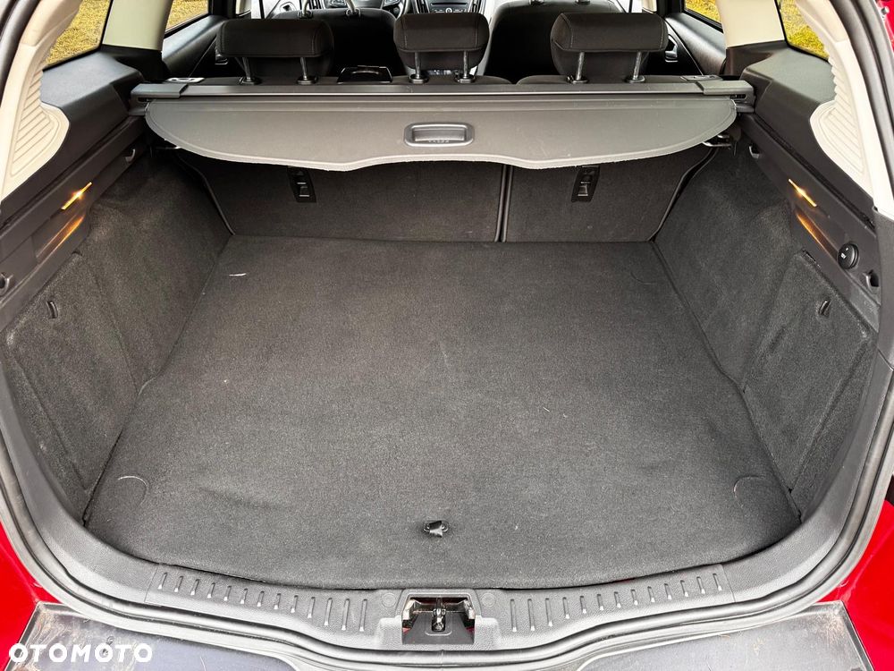 Ford Focus 1.0 EcoBoost Gold X (Edition) - 29