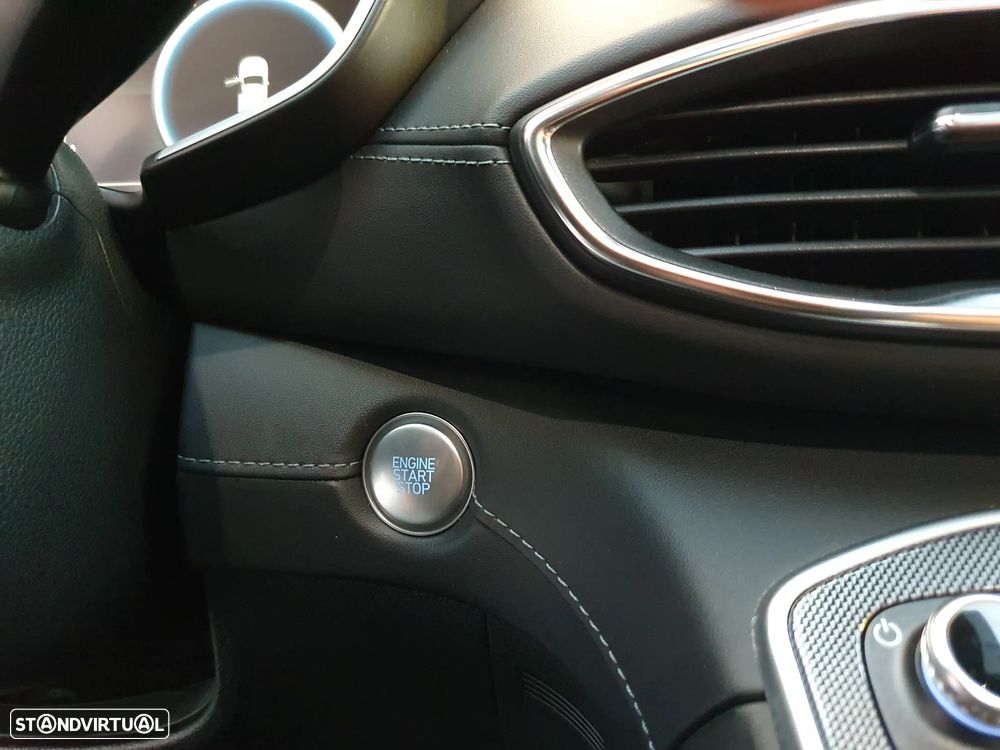 Hyundai Santa Fe 2.2 CRDi Vanguard+Luxury Pack - 13