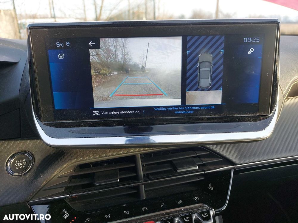 Peugeot 2008 PureTech 130 EAT8 GT - 7