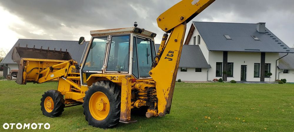 JCB 3CX - 5
