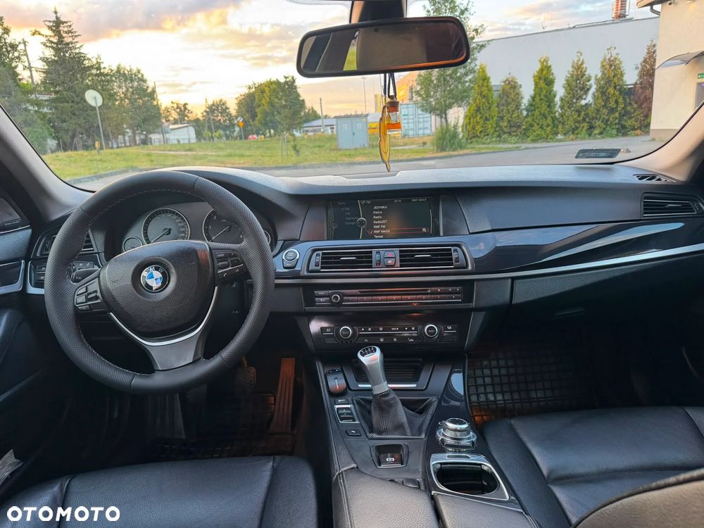BMW Seria 5 520d Edition Fleet Lifestyle - 10