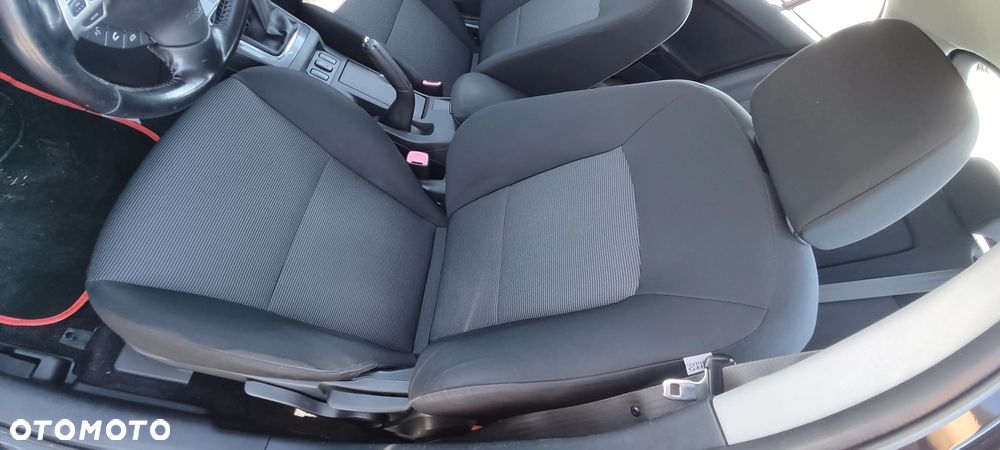 Mitsubishi Lancer 1.8 Intense - 18