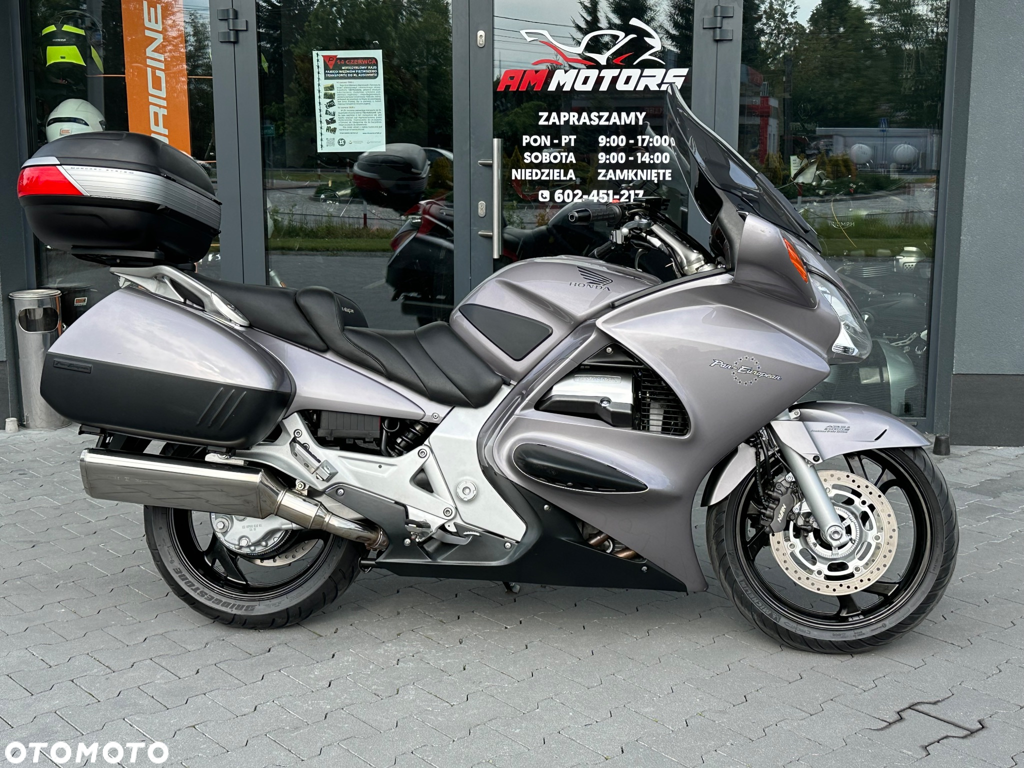 Honda ST - 3