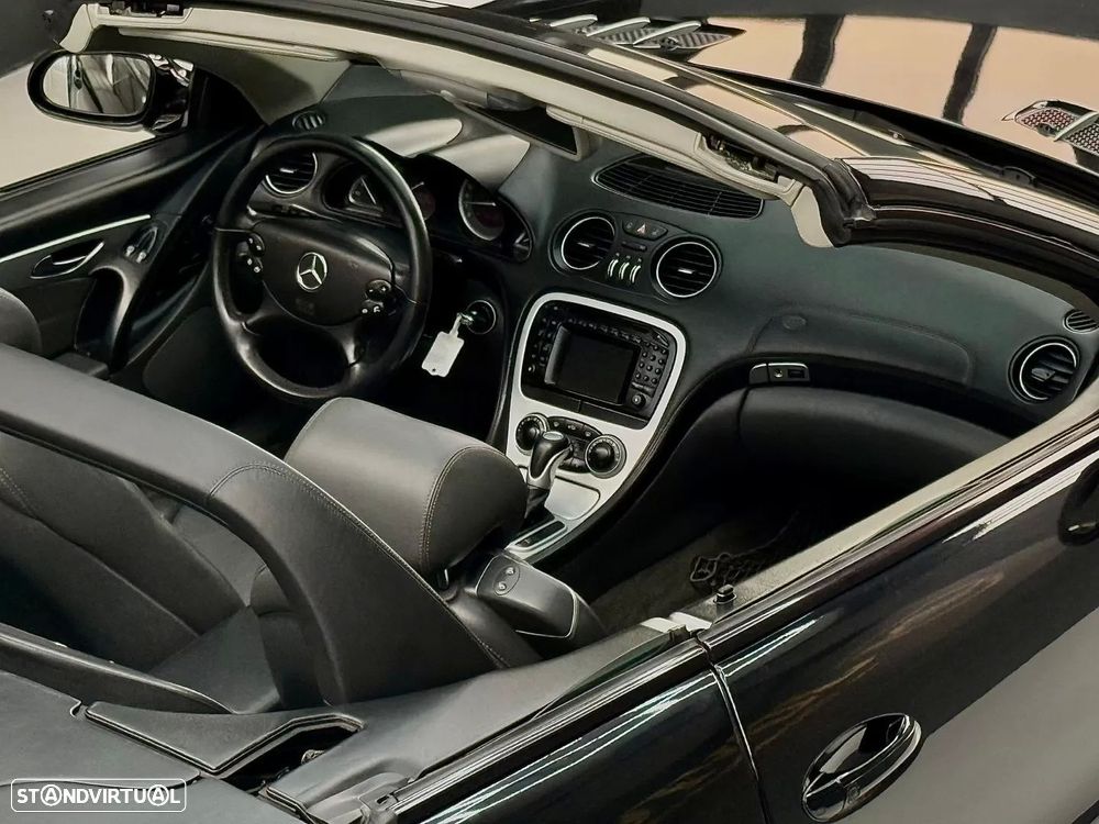 Mercedes-Benz SL 500 Standard - 26