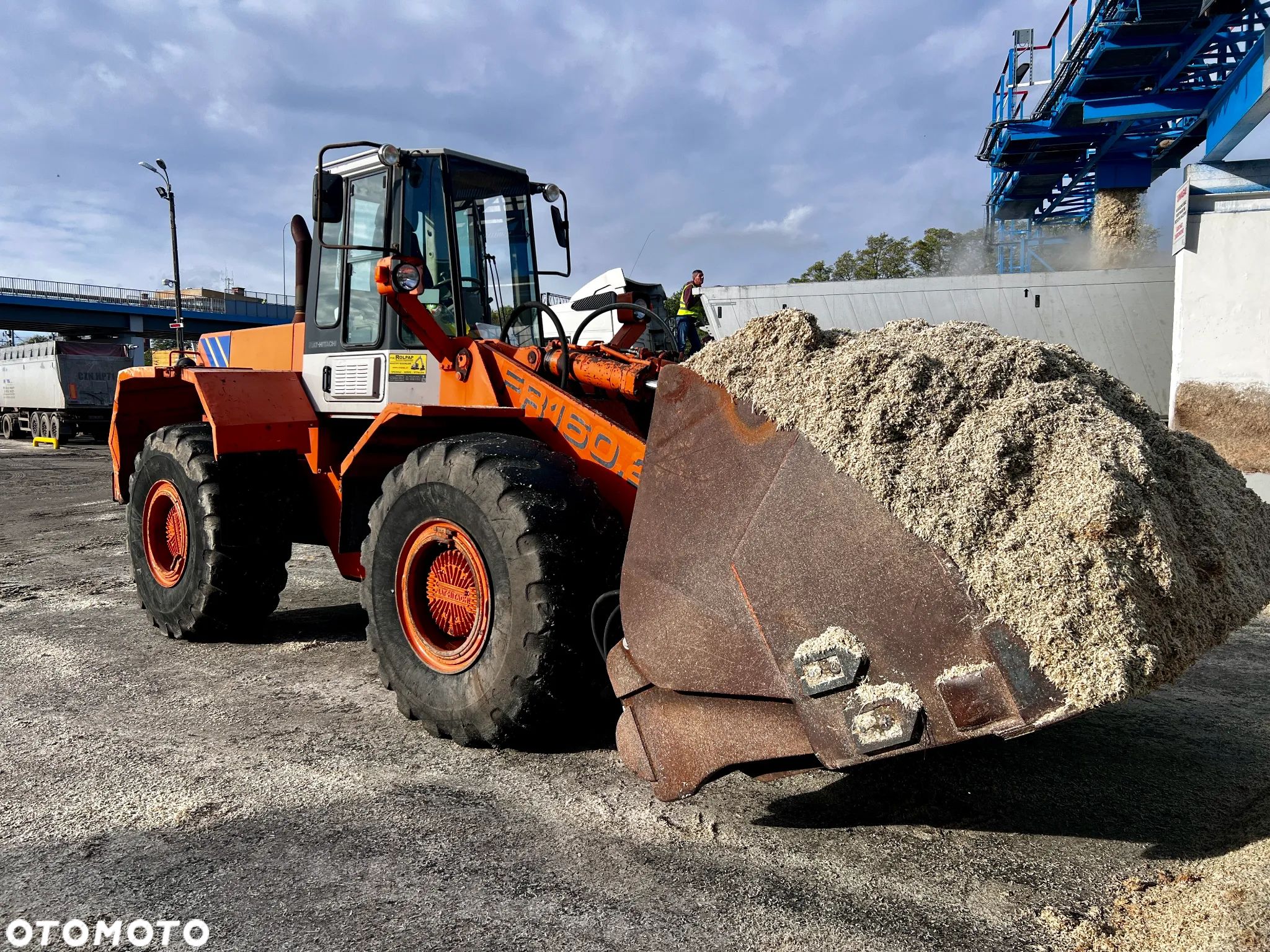 Hitachi ładowarka Fiat FR160 wysoki WYSYP - 1