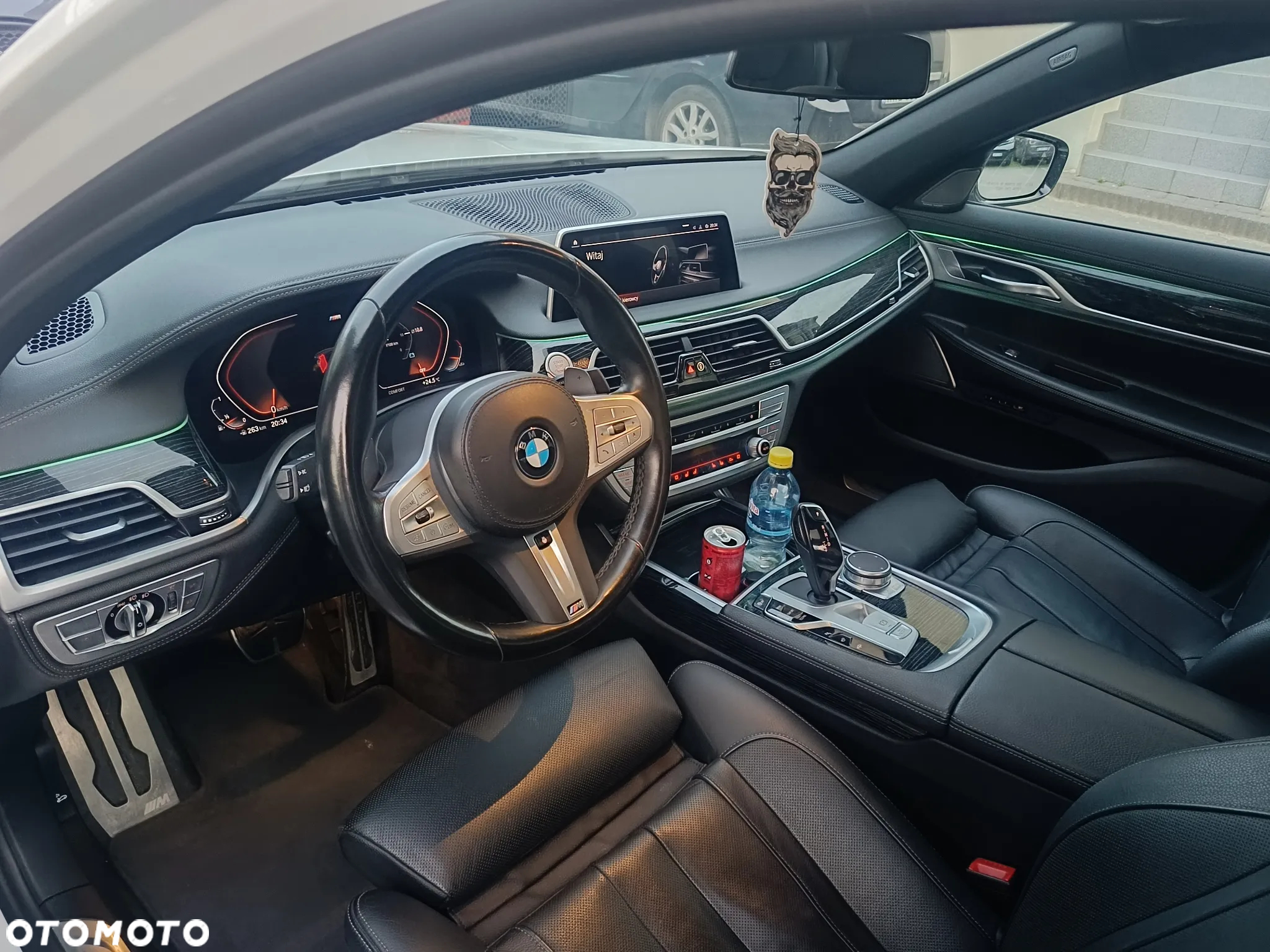 BMW Seria 7 740Li - 19