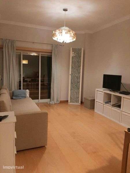 Bonito apartamento t1 com vista mar na Charneca da Caparica - Grande imagem: 4/8