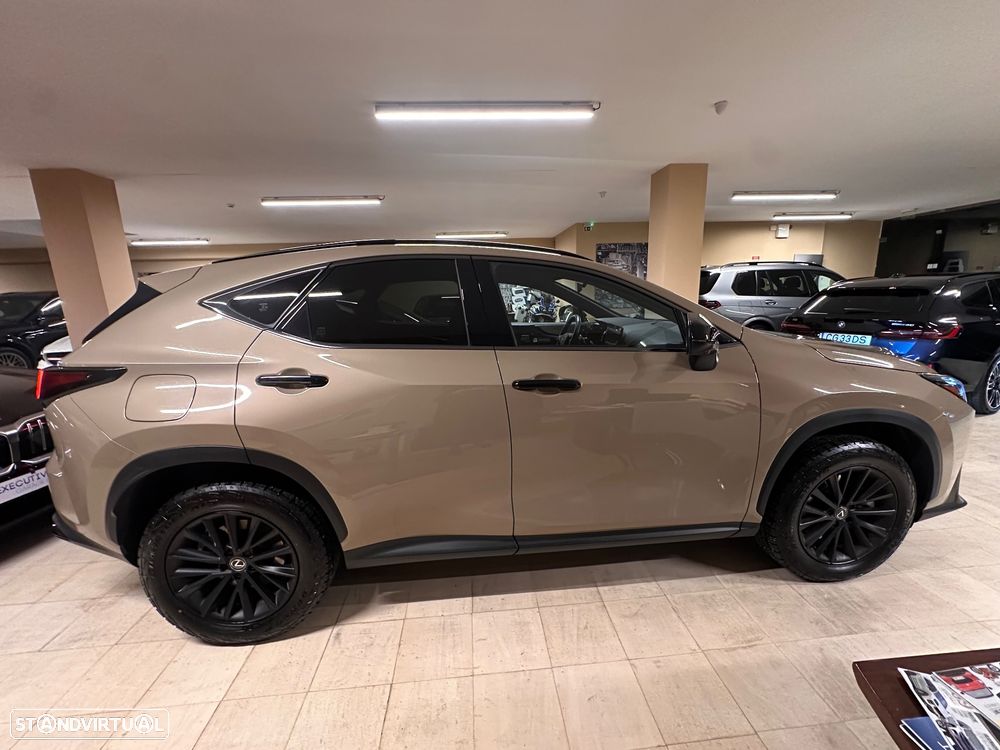Lexus NX 450h+ - 3