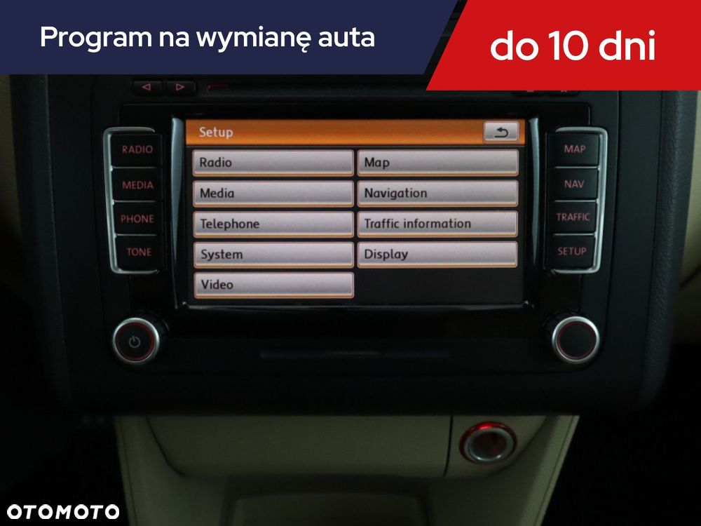 Volkswagen Touran - 18