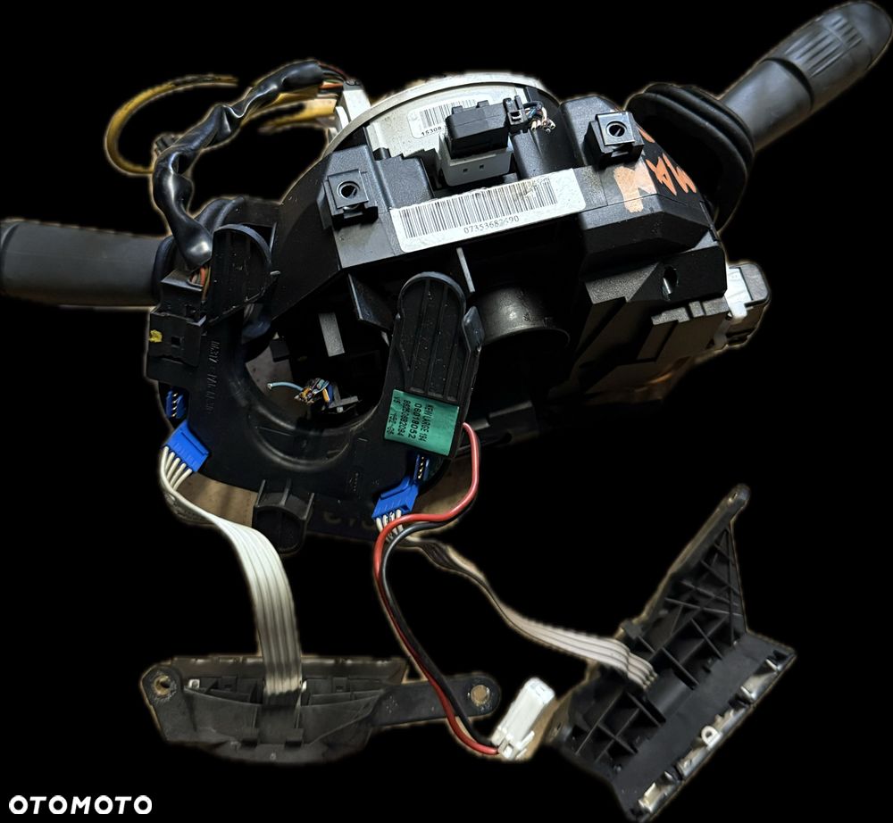 Manetka Przełącznik zespolony Taśma Airbag Czujnik Kąta Skrętu Fiat Stilo - 2