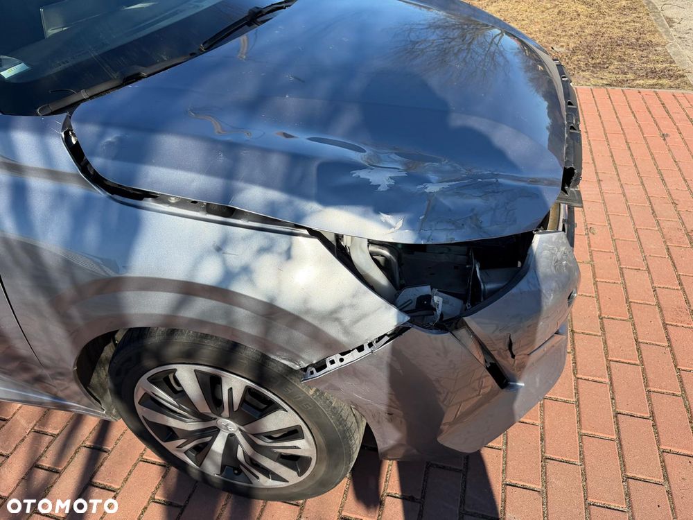 Peugeot 208 PureTech 100 Active - 19