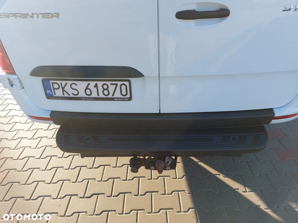 Mercedes-Benz Sprinter - 30