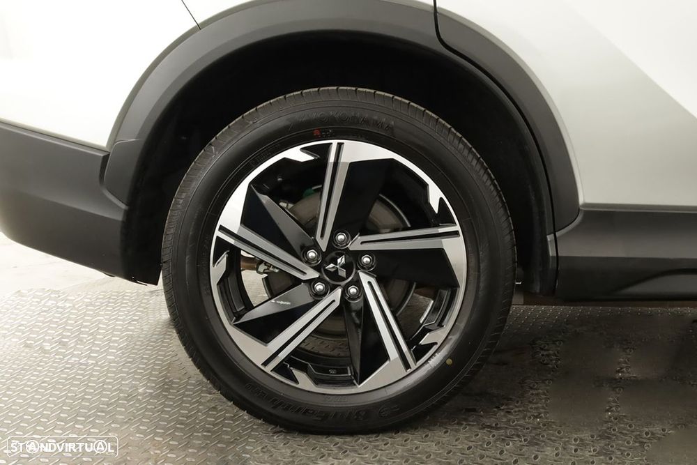 Mitsubishi Eclipse Cross 2.4 PHEV eMotion - 5