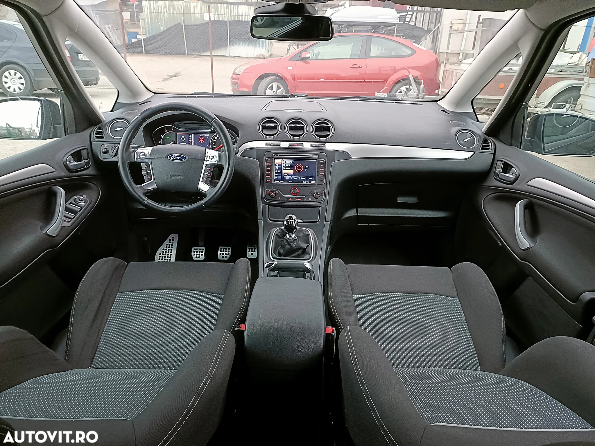 Ford S-Max 2.0 TDCi Trend - 5