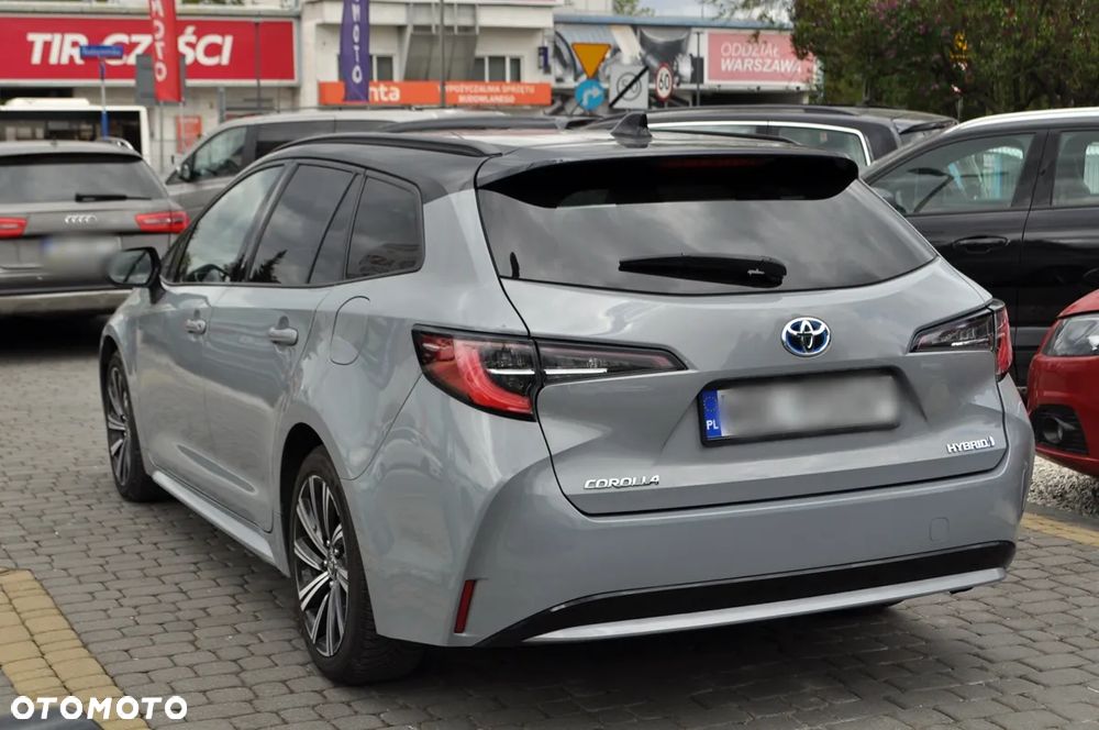 Toyota Corolla 1.8 Business Edition - 11
