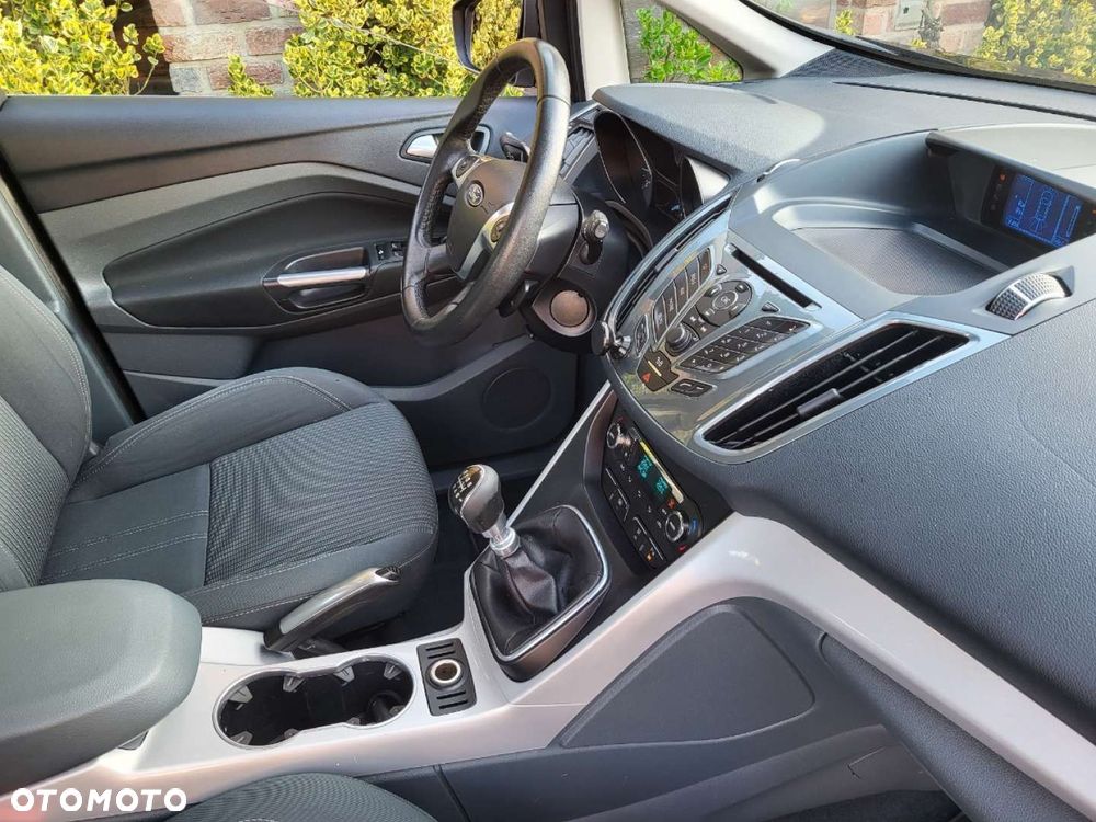 Ford C-MAX - 10