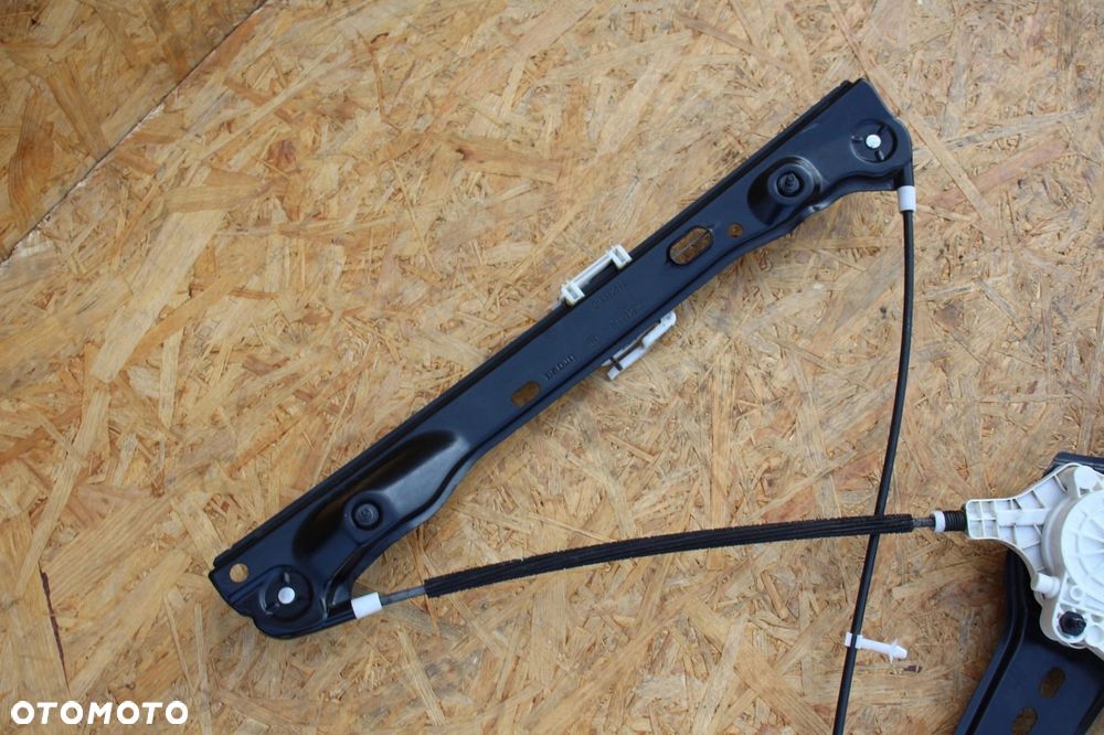 Mechanizm podnośnik PRAWY PRZÓD BMW e90 e91 7060266 - 3