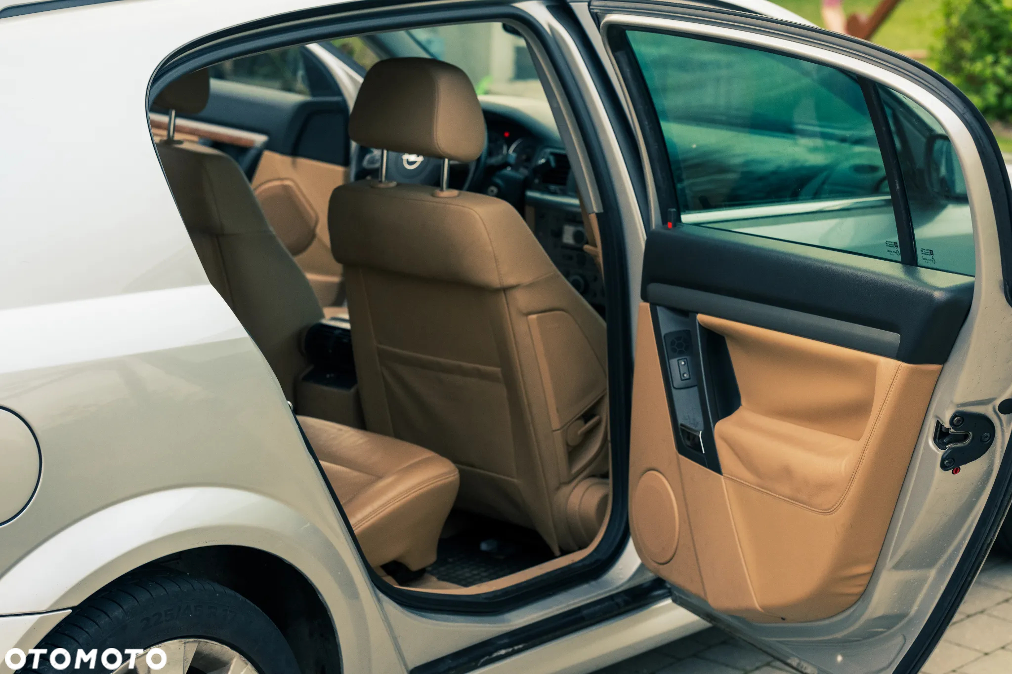 Opel Signum 1.9 CDTI Cosmo - 7