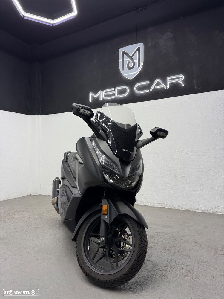 Honda Forza - 1