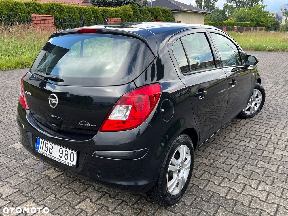 Opel Corsa 1.2 16V Innovation 110 Jahre - 3