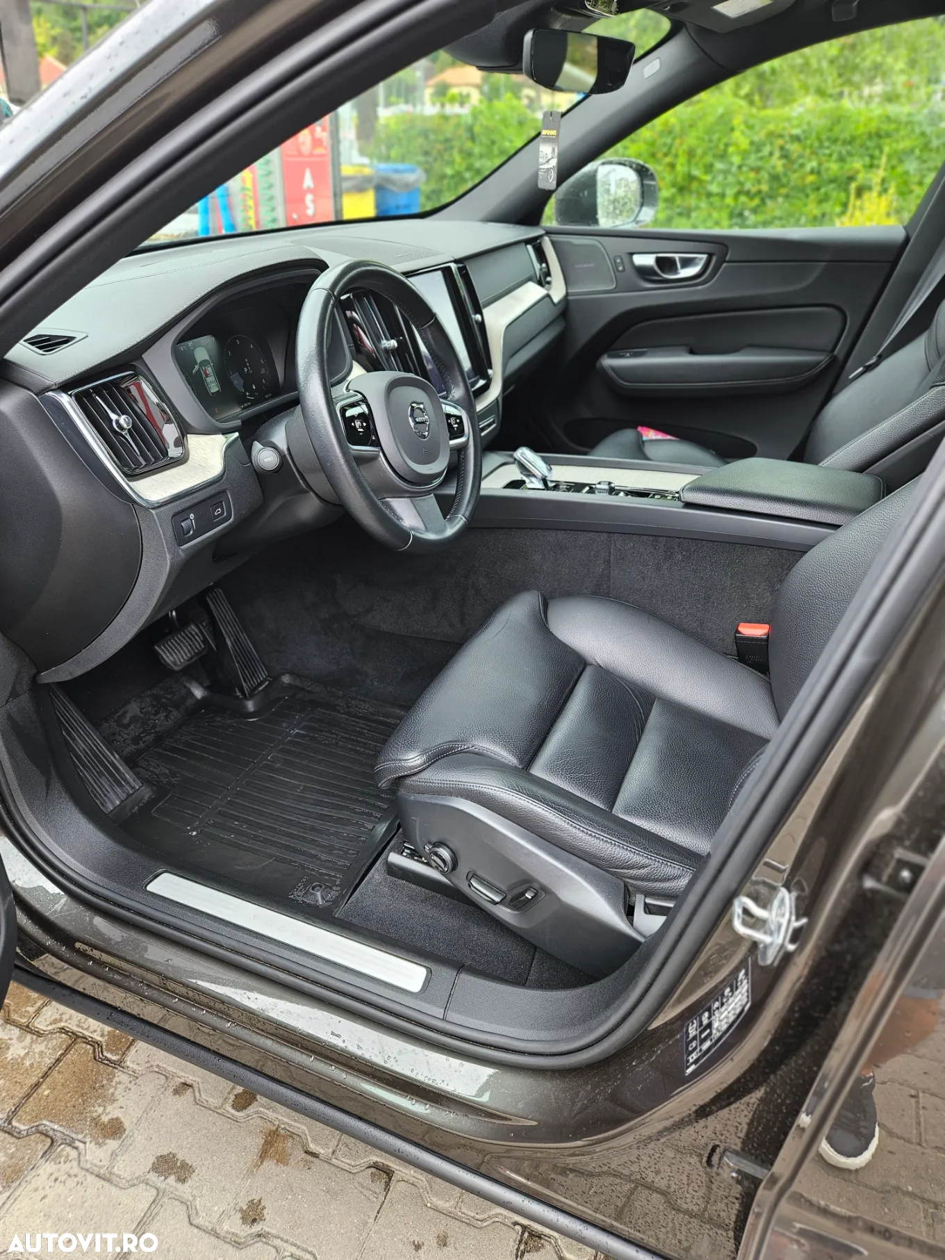 Volvo XC 60 B4 D AWD Geartronic Inscription - 9