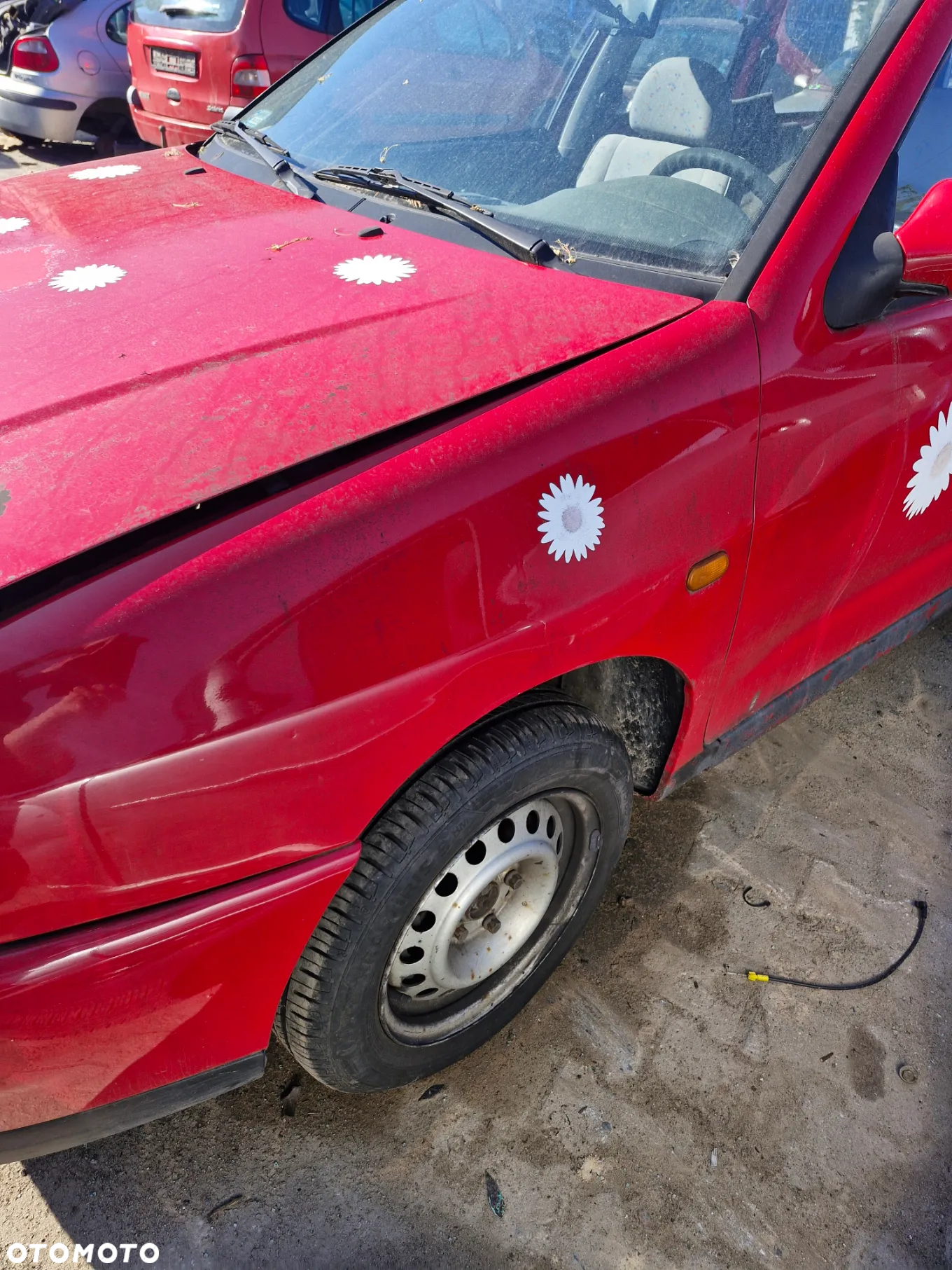 VW Caddy 1.4  maska zderzak drzwi szyby lusterka belka fotel inne demontaż - 8