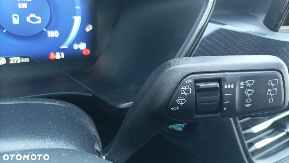 Ford Kuga 2.5 Duratec FHEV 4x4 ST-LINE X - 27