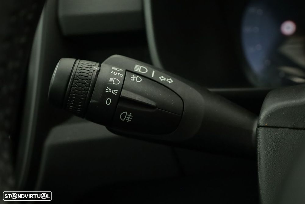 Volvo XC 40 2.0 B3 Essential - 17