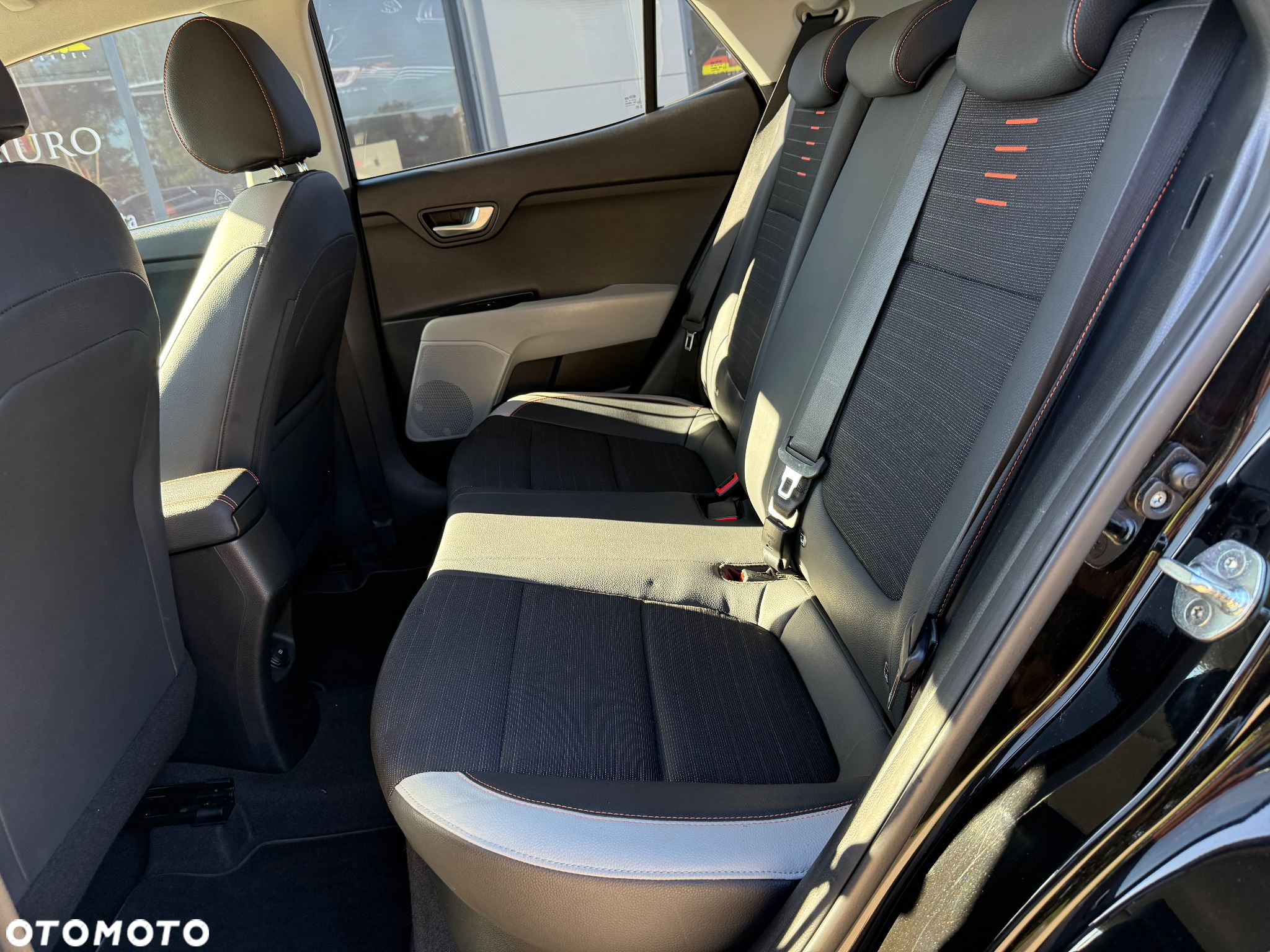 Kia Stonic 1.0 T-GDI 120 Spirit - 31