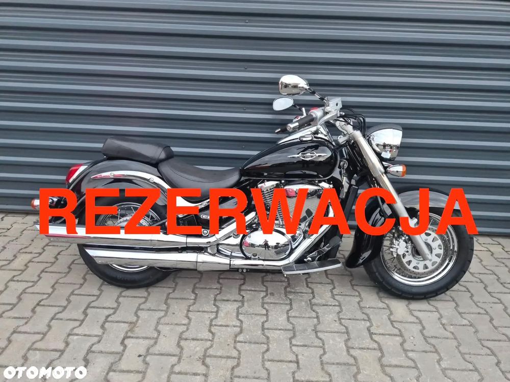 Suzuki Intruder - 1