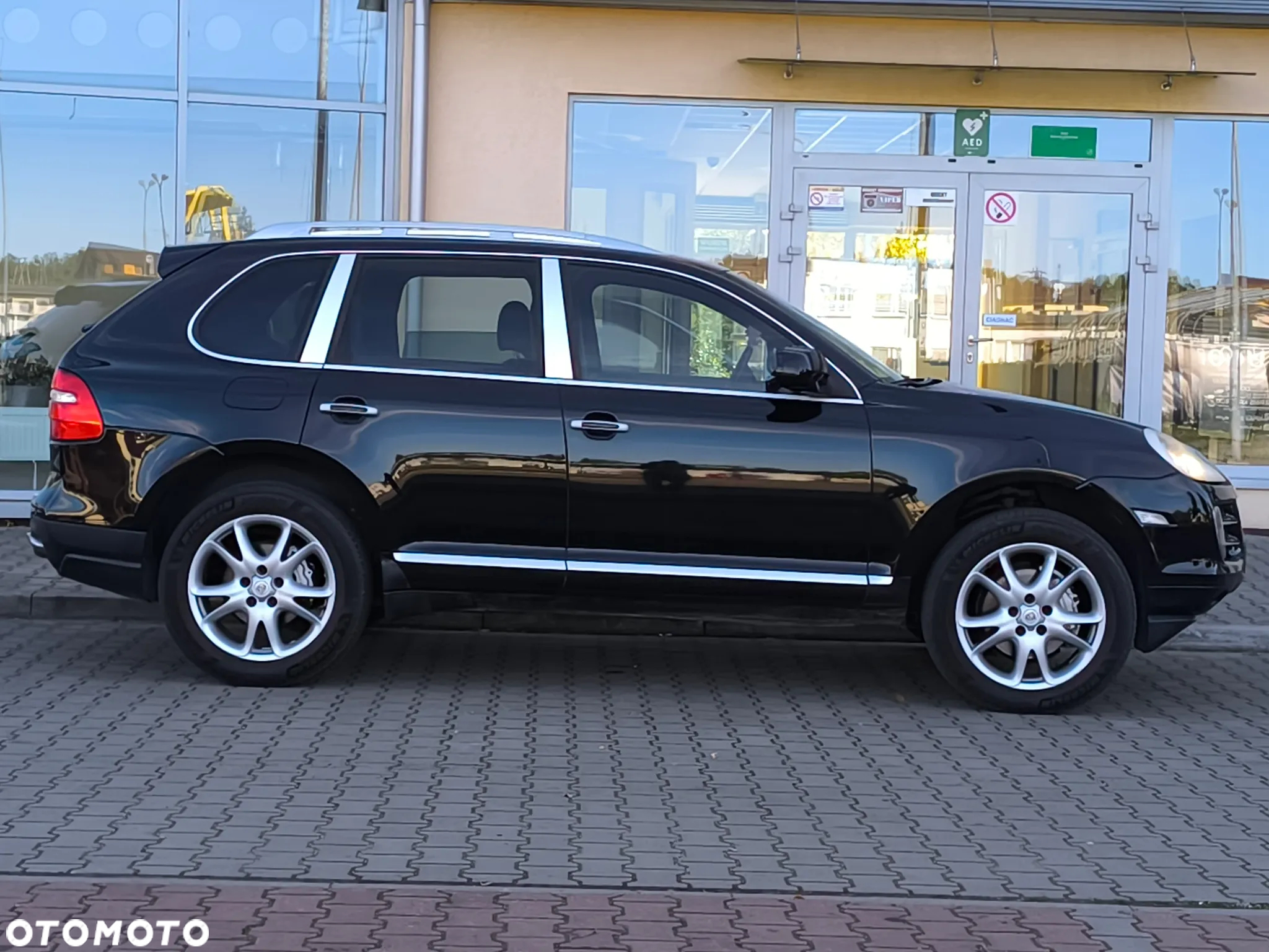 Porsche Cayenne - 6