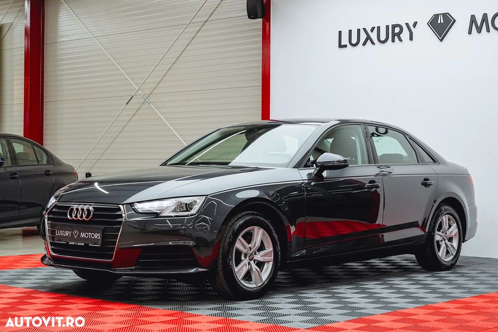 Audi A4 35 TFSI S tronic MHEV Advanced - 1