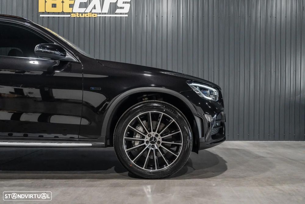 Mercedes-Benz GLC 300 e 4Matic - 40